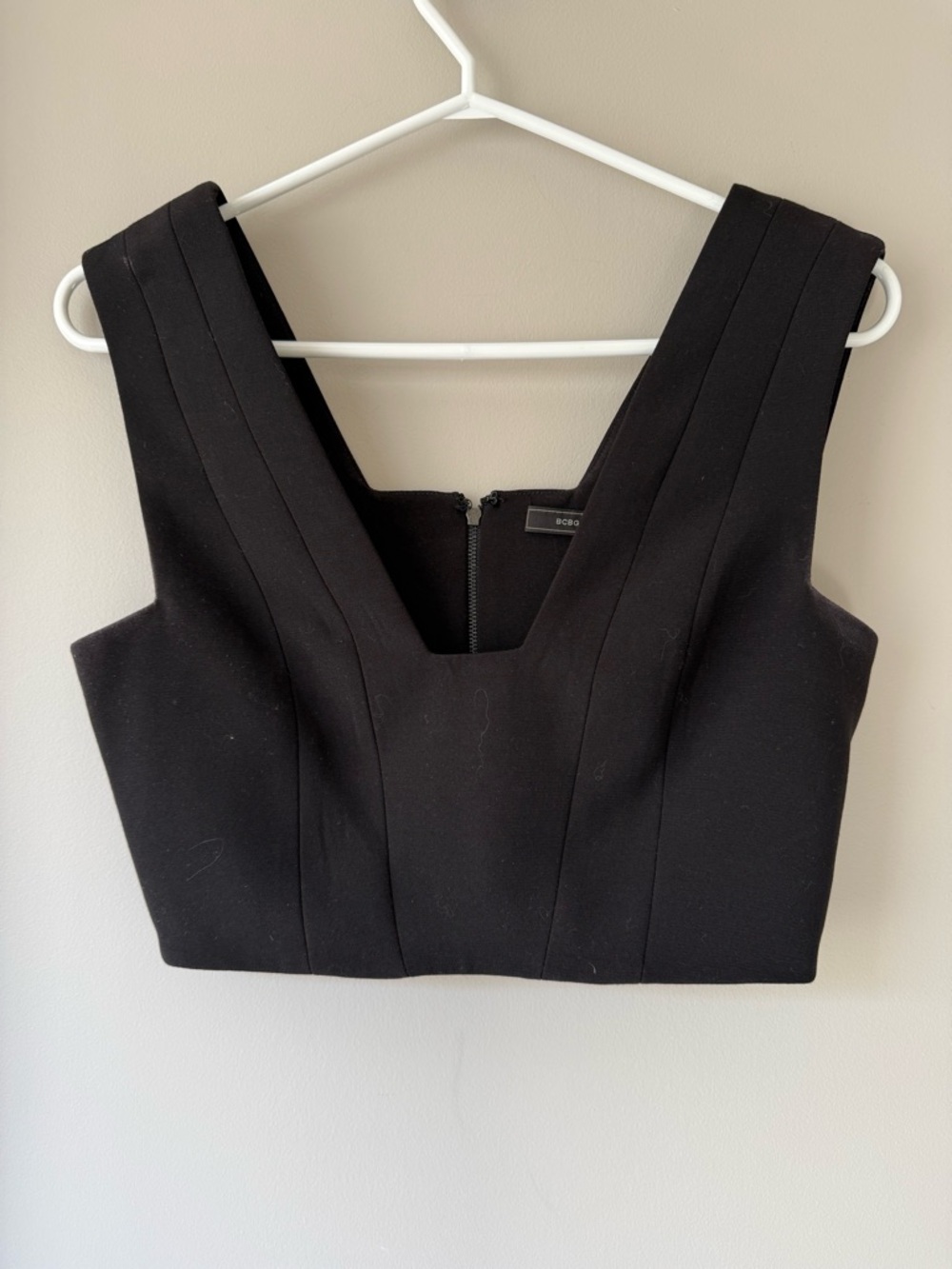 BCBG Maxazria Crop Top